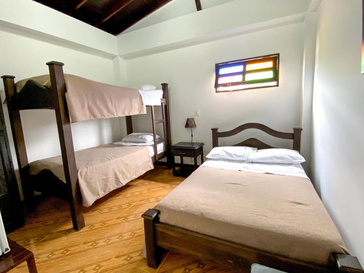 Hospedaje Casa Real Salamina المظهر الخارجي الصورة
